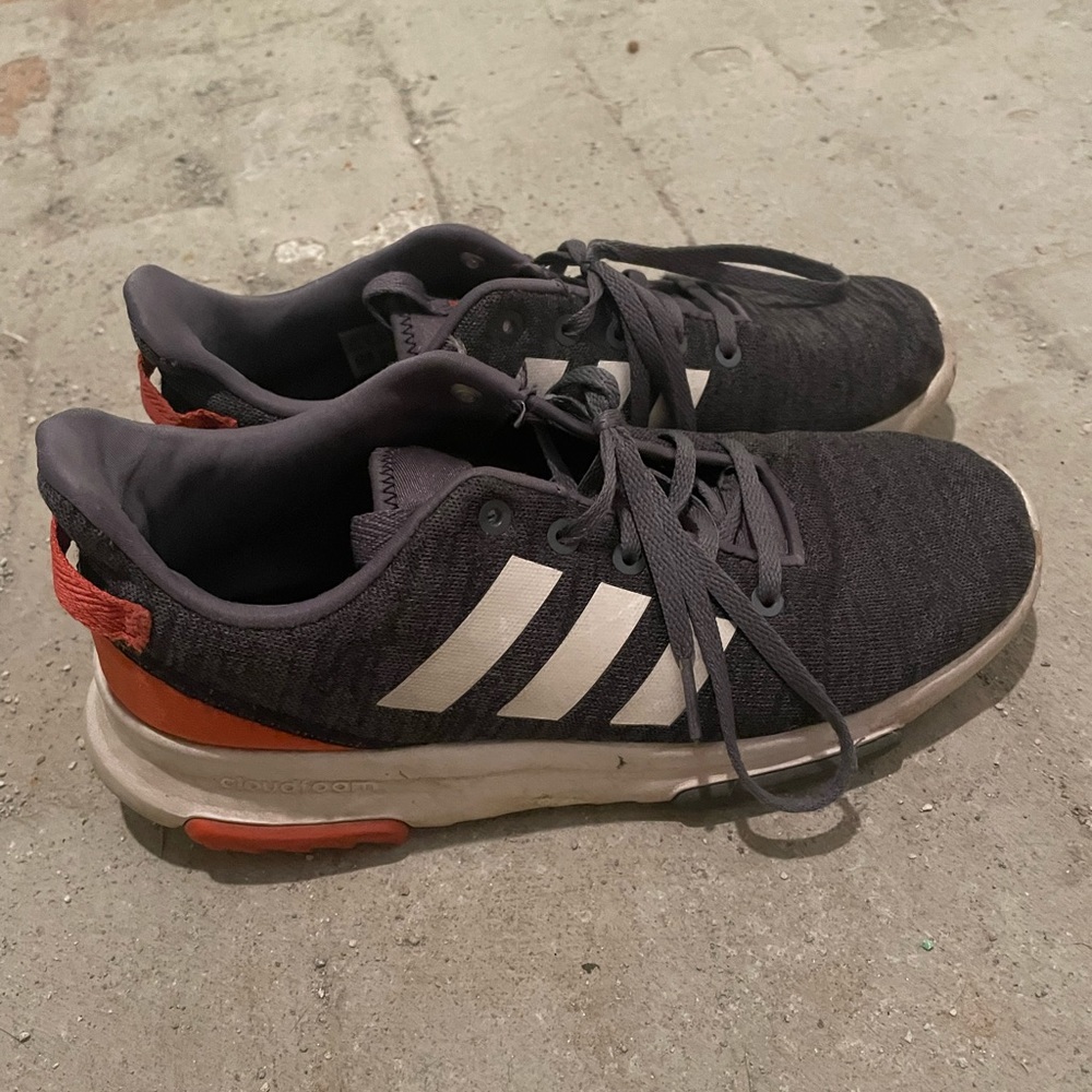 Women’s Adidas Tennis Shoes